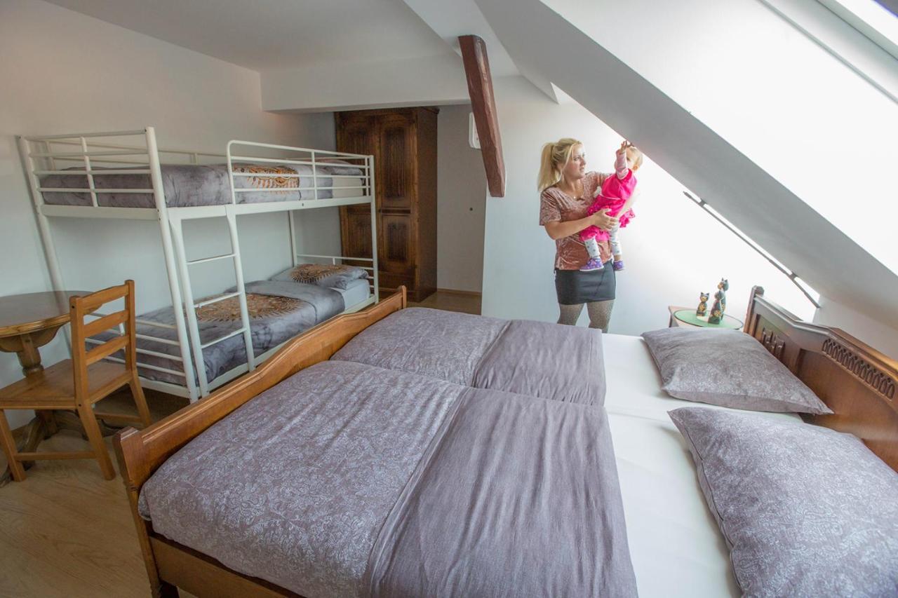 פטוי Hostel Sonce מראה חיצוני תמונה